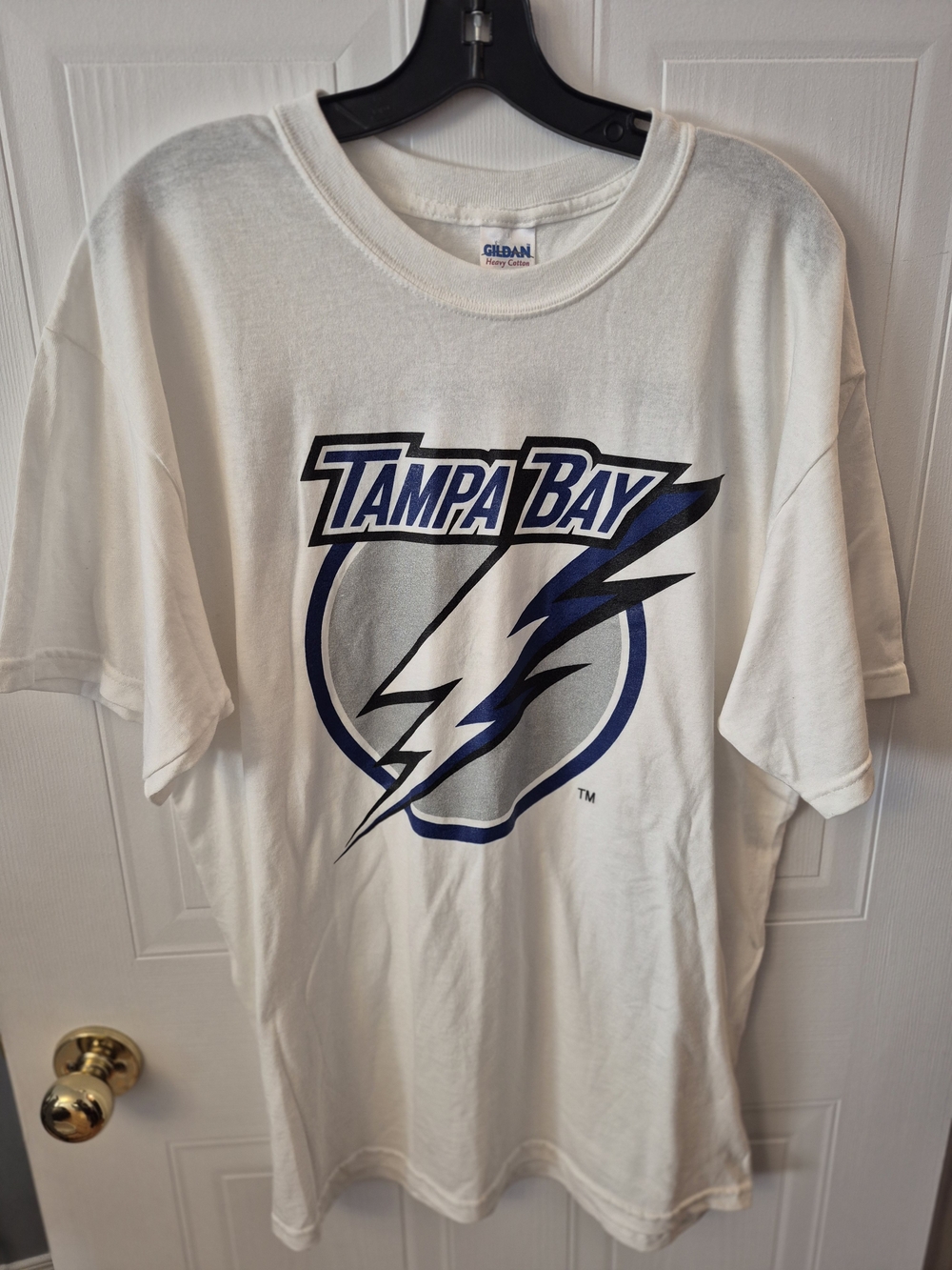 Vintage NHL Tampa Bay Lightning Graphic Logo White Short-Sleeve Tee
